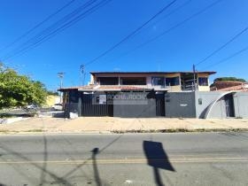 Casa Residencial/Comercial