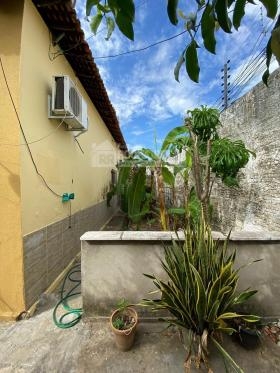 Casa Residencial/Comercial