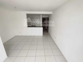 Cond. American Club Residence