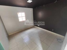 Casa Comercial