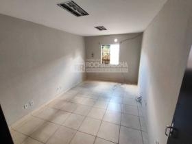 Casa Comercial