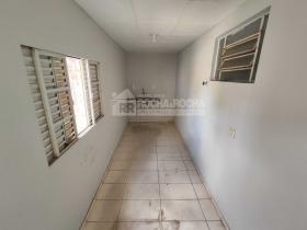 Casa Comercial
