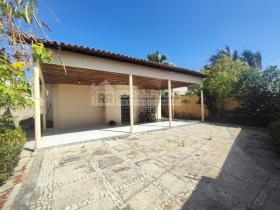 Casa Residencial/Comercial