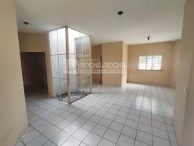 Casa Residencial/Comercial