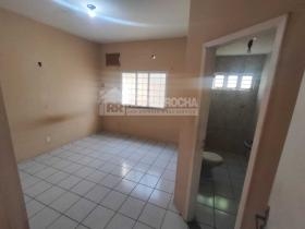 Casa Residencial/Comercial