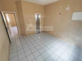 Casa Residencial/Comercial