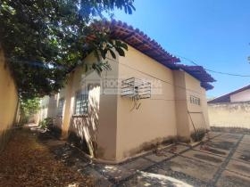 Casa Residencial/Comercial