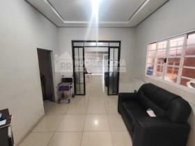 Casa Comercial/Residencial
