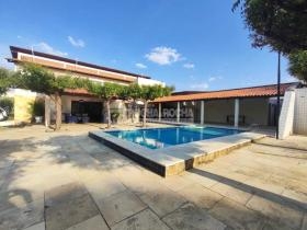 Casa Residencial/Comercial