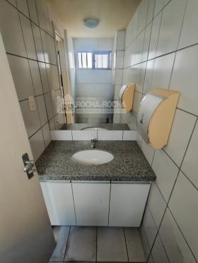 Ed. Centro clínico Zenon Rocha