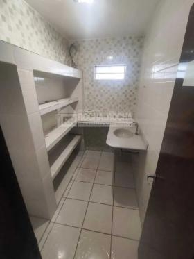 Rua Areolino de Abreu