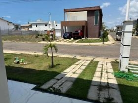 CASA NO CONDOMINO PARNAIBA RESIDENCE