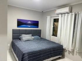 CASA NO CONDOMINO PARNAIBA RESIDENCE