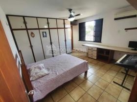 Casa Residencial/Comercial