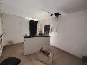 Av. Industrial Gil Martins