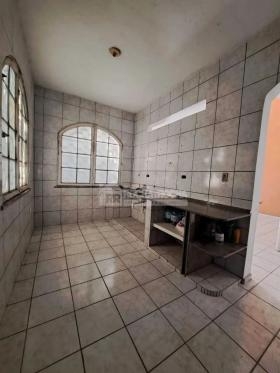 Av. Barão de Castelo Branco