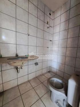 Av. Barão de Castelo Branco