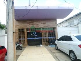 Avenida Leônidas Melo