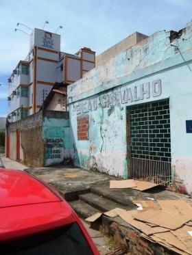 RUA TAUMATURGO DE AZEVEDO