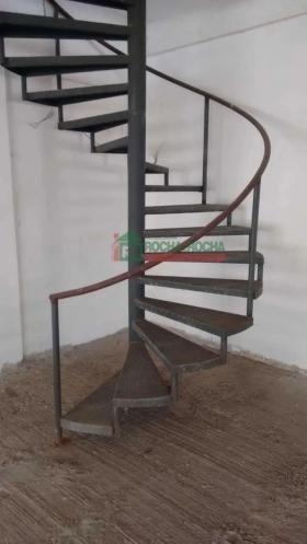 Ed. Manhattan River Center