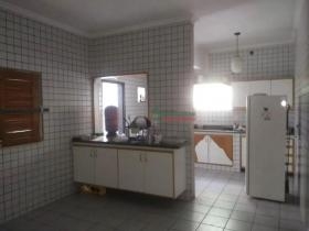 R. Raimundo Portella