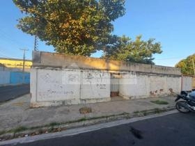 Casa Comercial/ Residencial