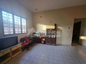 Casa Comercial/ Residencial