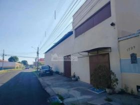 Rua Agenor Veloso