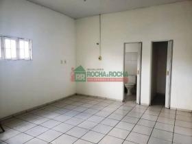 Rua Treze de Maio (Zona Norte)