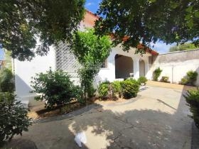 Casa Residencial/Comercial