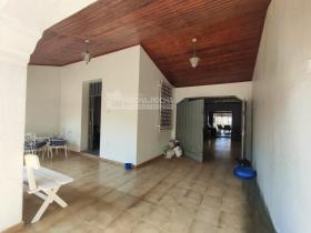 Casa Residencial/Comercial