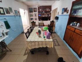 Casa Residencial/Comercial