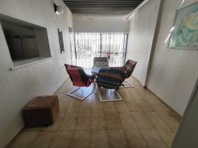 Casa Residencial/Comercial