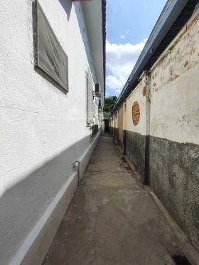 Casa Residencial/Comercial