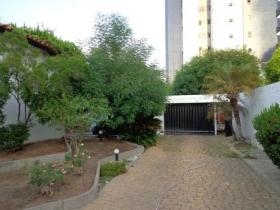 RUA HONÓRIO PARENTE