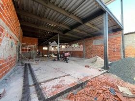 GALPÃO NA ZONA SUL- PIÇARRA