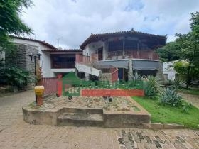 R. Dra. Alaíde Marques