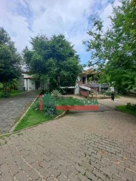 R. Dra. Alaíde Marques