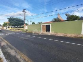 Av. Doutor Aquiles Wall Ferraz