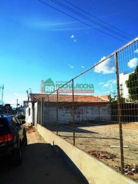 Rua Desembargador Pires de Castro