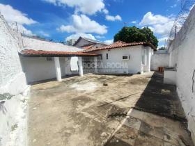 Casa Residencial/Comercial