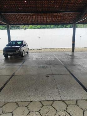 CONDOMÍNIO LAURA VIANA