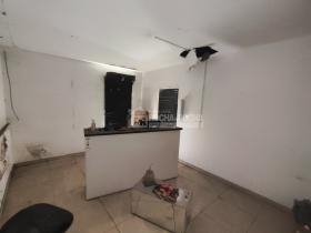 Av. Industrial Gil Martins