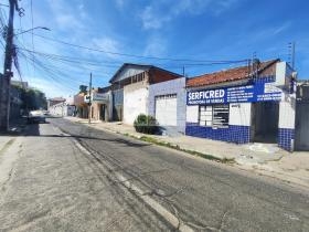 Rua Treze de Maio 