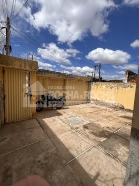 RUA TENENTE DOTA OLIVEIRA