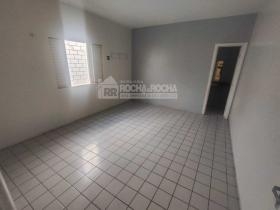 Av. Dr. Aquiles Wall Ferraz