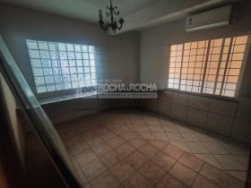 Casa Residencial/Comercial