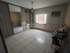 Casa Residencial/Comercial