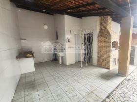 Casa Residencial/Comercial