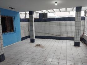 Casa Comercial